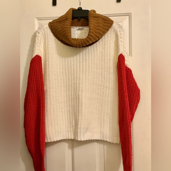 Warm Feeling Sweater (Fashion Nova) - Picture 2 of 4